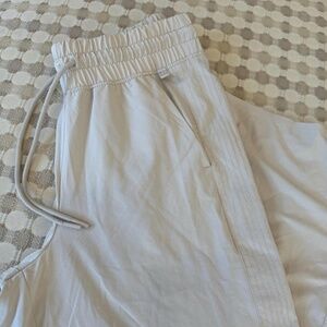 Athleta High Rise Endeavor Cropped Wide-Leg Pant - Bone